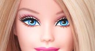 Découvrez Barbie avec des mensurations de vraie femme